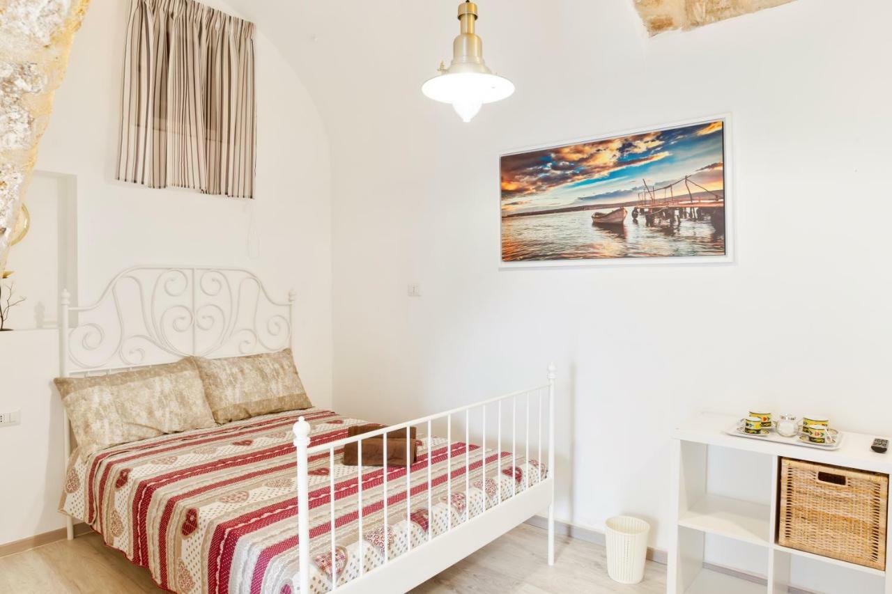 San Nicola Clemente Private Room Bari Eksteriør bilde